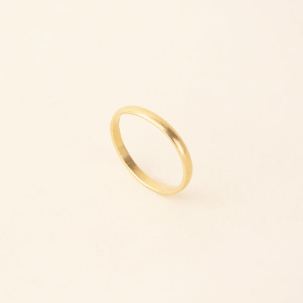 18 carat gold wedding ring 2mm Women