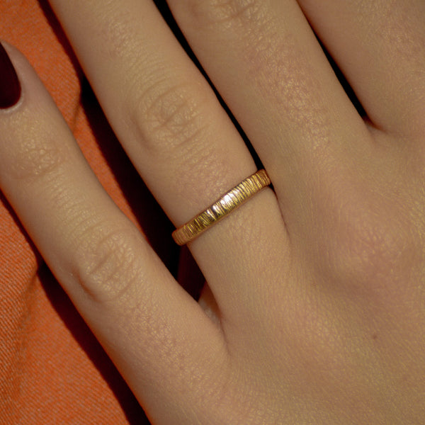 18 carat gold wedding ring 2mm Women