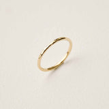 Alliance Martelée 1,5mm - Or 18 carats