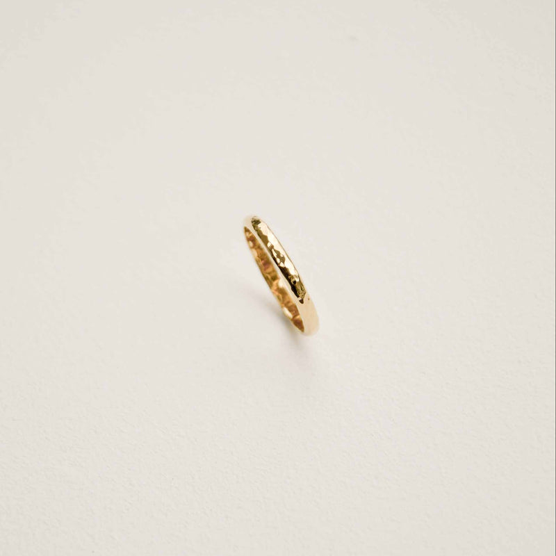 Alliance Martelée 2,5mm - Or 18 carats