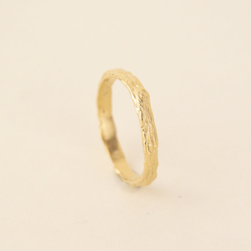 18 carat gold wedding ring 2mm Women