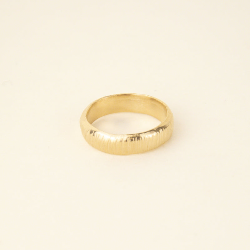 18 carat gold wedding ring 2mm Women