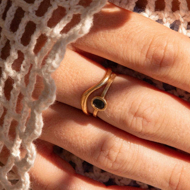 18 carat gold wedding ring 2mm Women