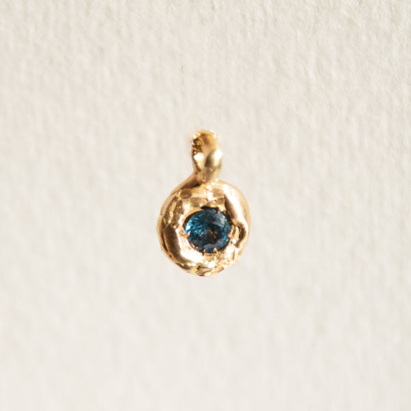 Pendentif texturé Saphir - Or 18 carats